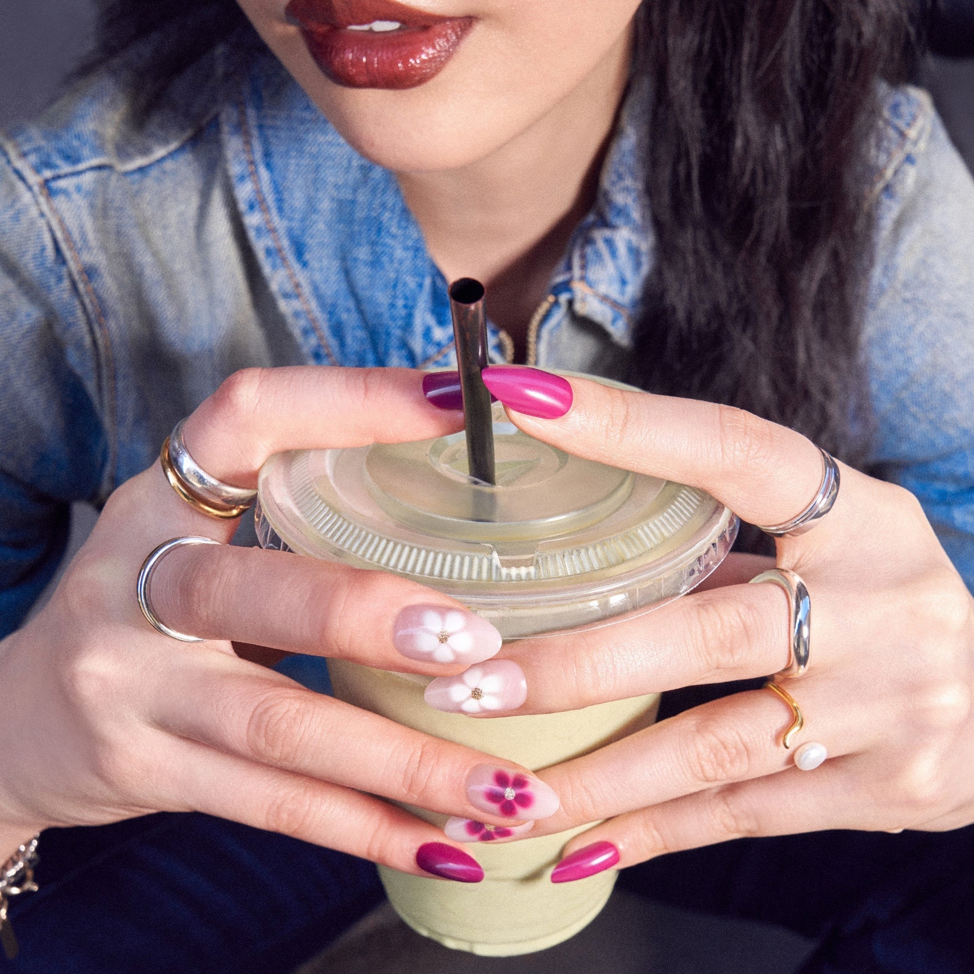 Kiss Core Design Press On Fake Glue Nails - Salted Caramel Crush | Design, Red, Medium, Almond