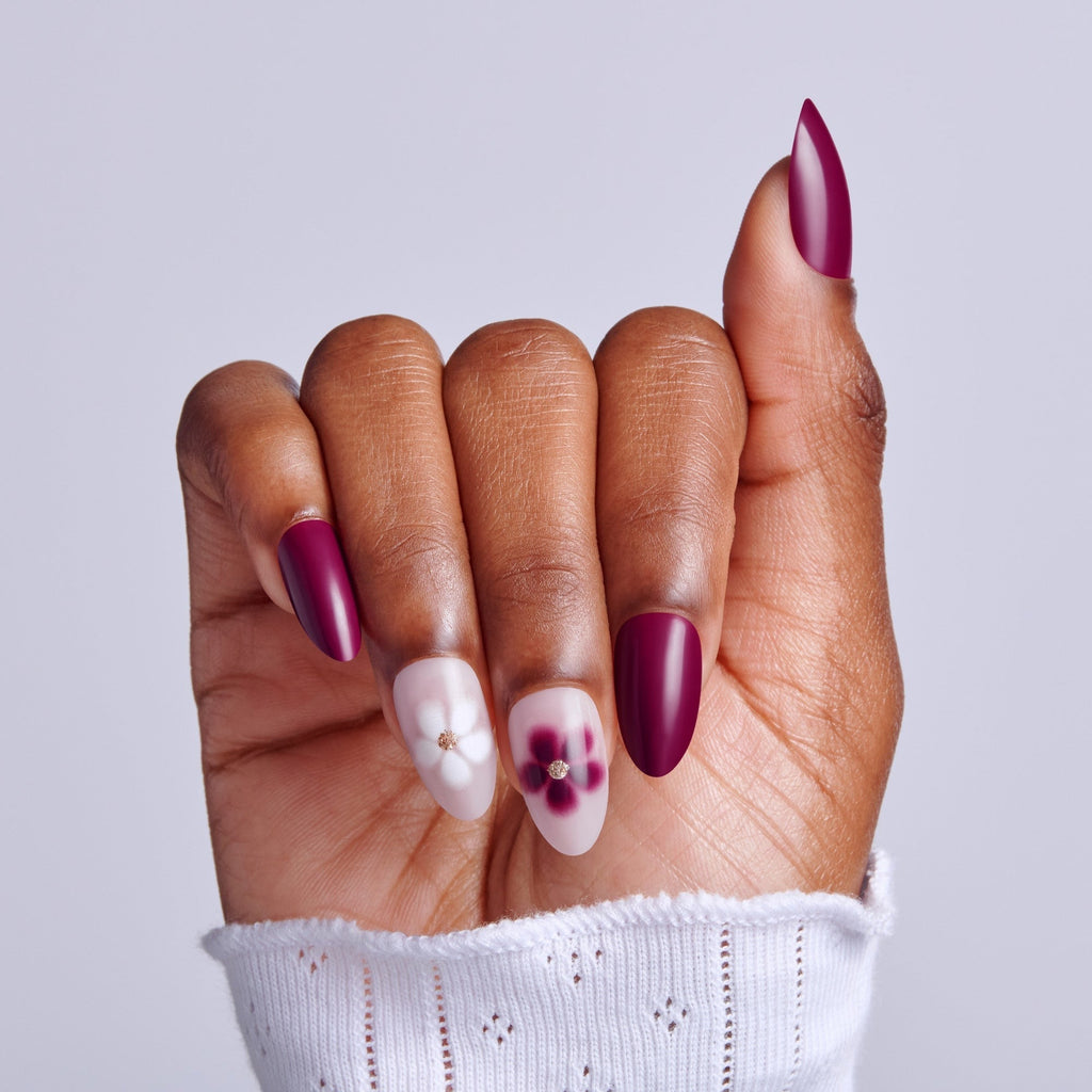 Kiss Core Design Press On Fake Glue Nails - Salted Caramel Crush | Design, Red, Medium, Almond