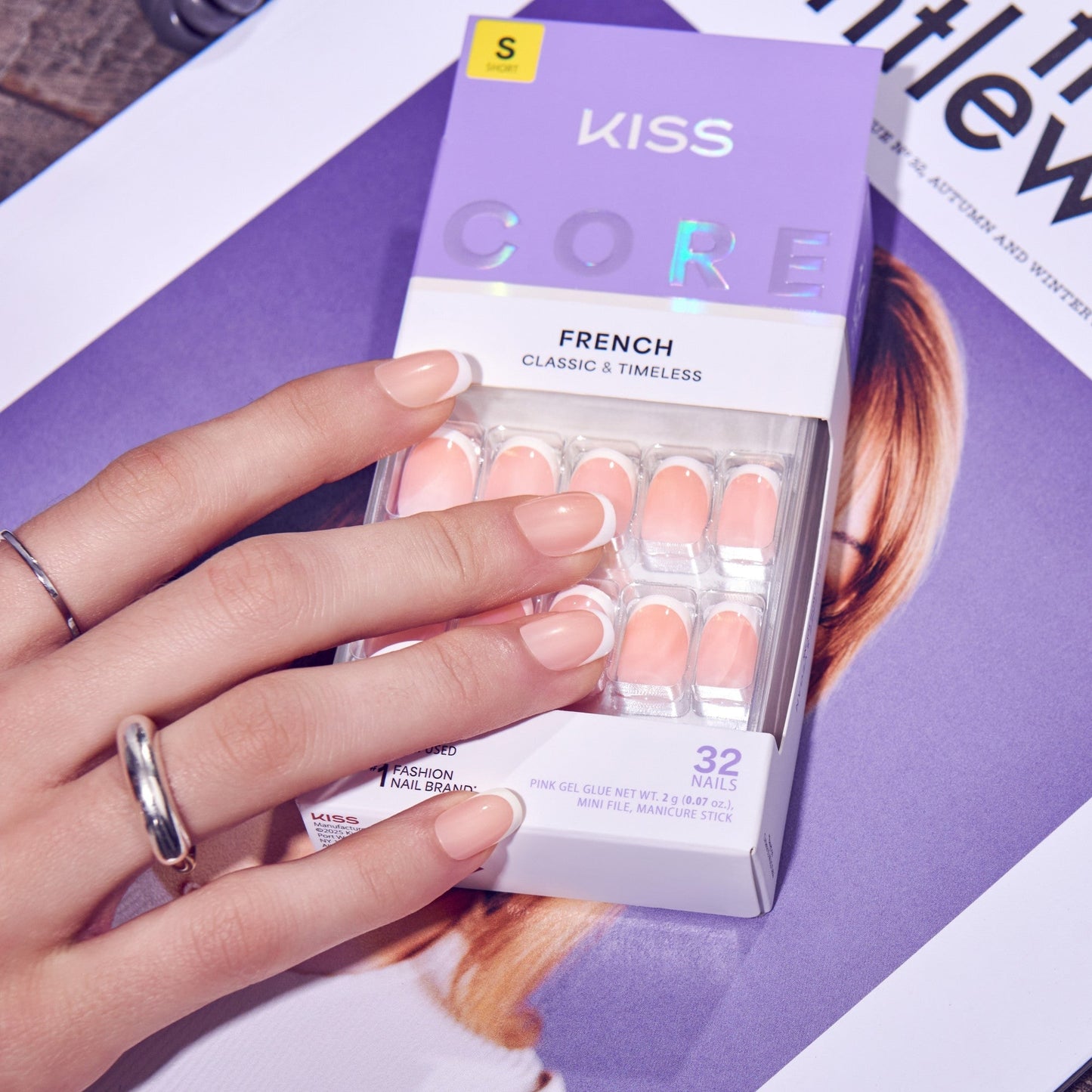 Kiss Core French Press On Fake Glue Nails - Snapshot | French Tips, White, Short, Squoval