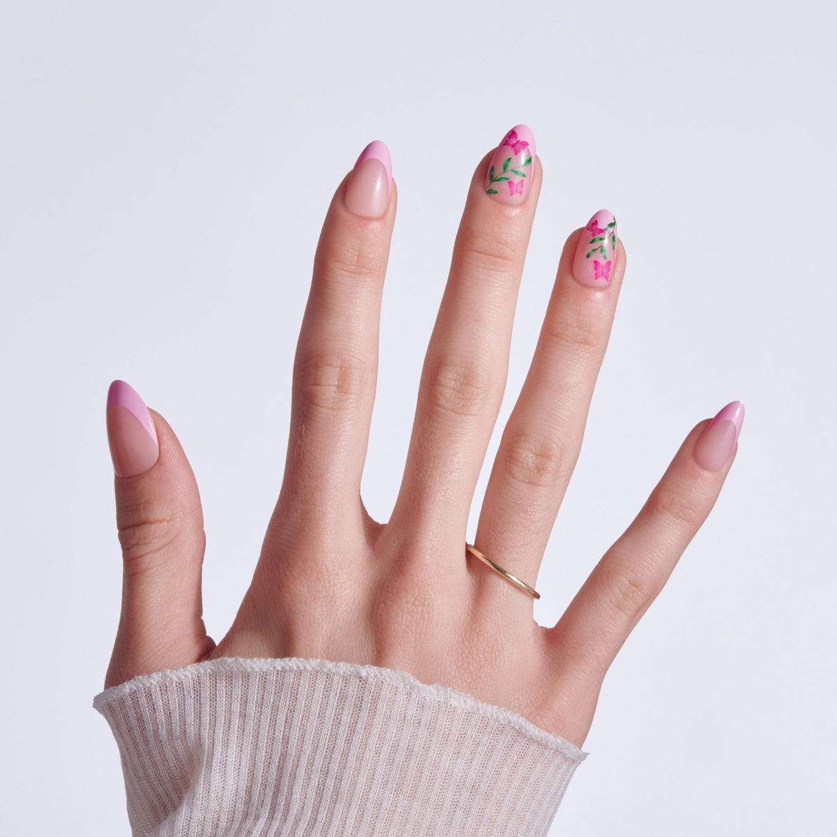 Kiss Press On Glue Nails Essentials Bundle - Everyday Essentials
