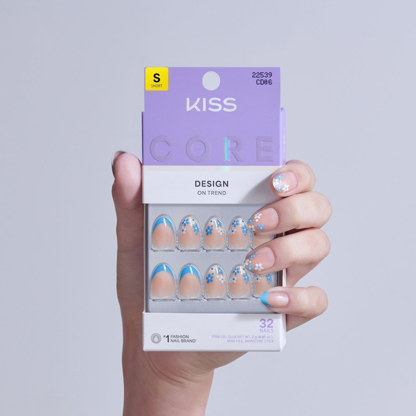 Kiss Core Design Press On Fake Glue Nails - Tune | Design, Blue, Short, Almond