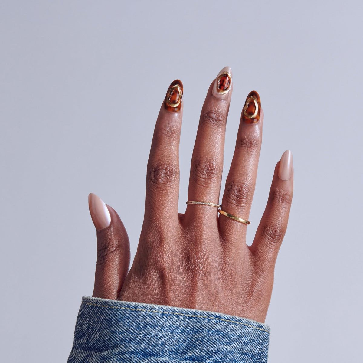 Kiss Nail Drip Press On Fake Glue Nails - Lively Whisper | 3D & Jewel Design, Brown & Gold, Medium, Almond