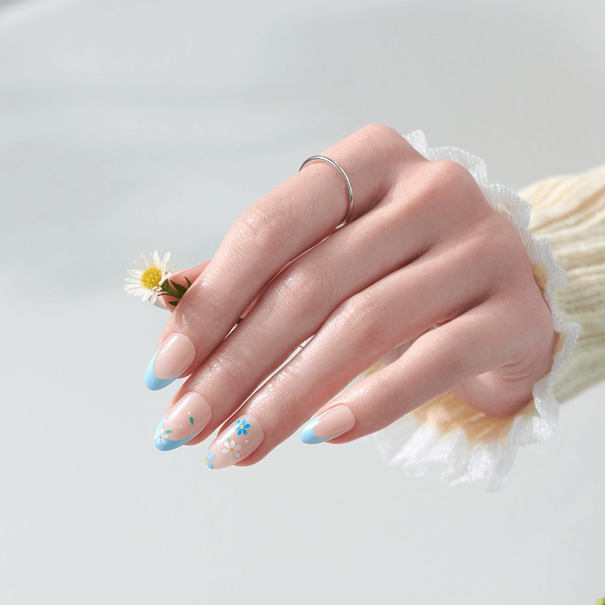 Impress Design No Glue Fake Press On Nails - Golden Nest | French Design, Blue, Medium, Almond, Manicure