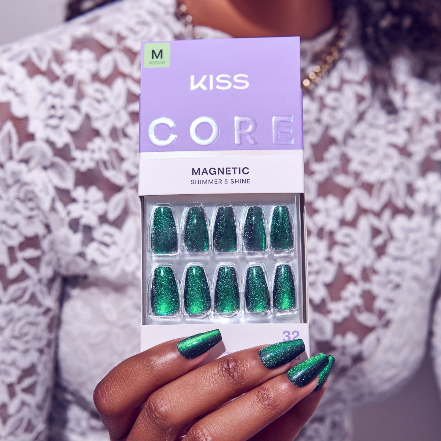 Kiss Core Magnetic Press On Fake Glue Nails - Shimmering | Magnetic, Green & Blue, Medium, Coffin